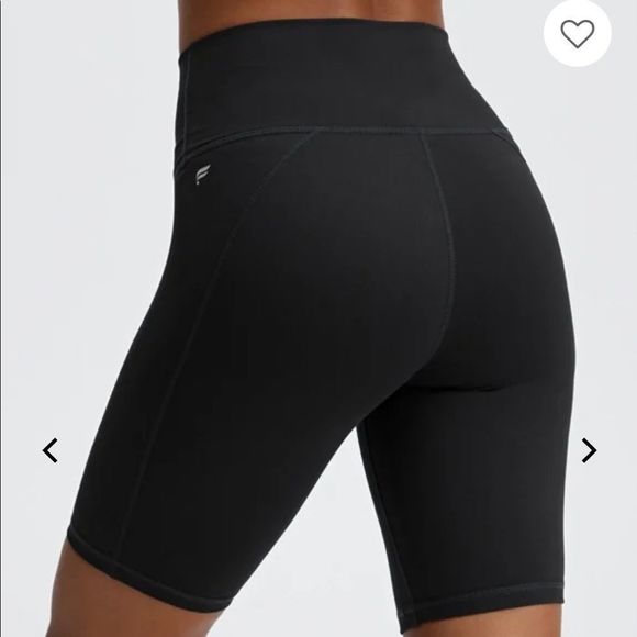 NWT FABLETICS Ace 2-Piece Outfit - Picture 5 of 6